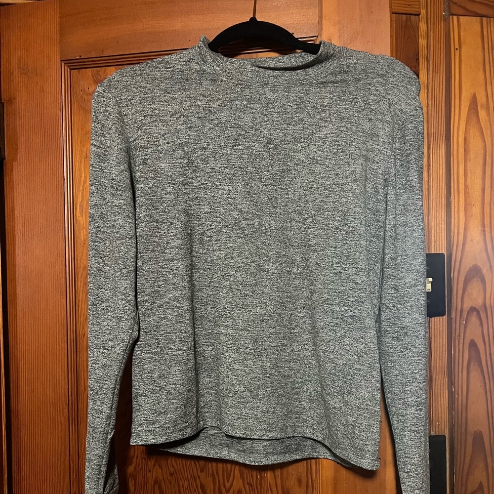 Cropped, Long Sleeve, mock neck, Zobha top. XL